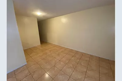 7625 SW 10th Street, North Lauderdale, FL 33068 - Photo 7