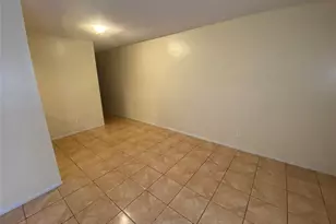 7625 SW 10th St, North Lauderdale, FL 33068 - Photo 7