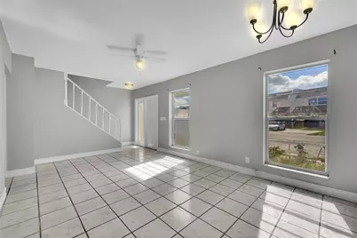 1237 Seaview #1237, North Lauderdale, FL 33068 - Photo 5