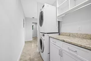 242 Lombardy Ave, Fort Lauderdale, FL 33308 - Photo 17