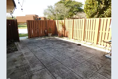 2545 Camelot Court #2545, Hollywood, FL 33026 - Photo 13