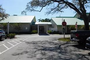 2545 Camelot Ct, Hollywood, FL 33026 - Photo 33