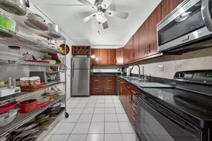 600 Three Islands, Hallandale Beach, FL 33009 - Photo 7