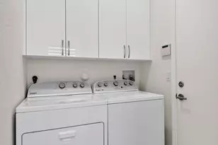 10664 Royal Caribbean Cir, Boynton Beach, FL 33437 - Photo 27