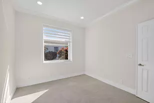 10664 Royal Caribbean Cir, Boynton Beach, FL 33437 - Photo 19