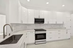 10664 Royal Caribbean Cir, Boynton Beach, FL 33437 - Photo 1