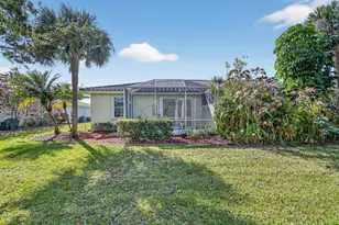 10664 Royal Caribbean Cir, Boynton Beach, FL 33437 - Photo 33