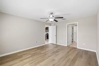 9728 Channing Hill Drive, Ruskin, FL 33573 - Photo 15