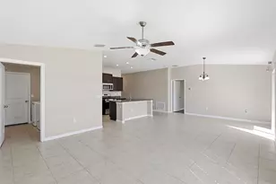 9728 Channing Hill Dr, Ruskin, FL 33573 - Photo 3