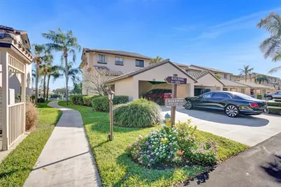 270 Captains Walk #310, Delray Beach, FL 33483 - Photo 5