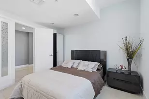 3030 NE 188th St, Aventura, FL 33180 - Photo 9