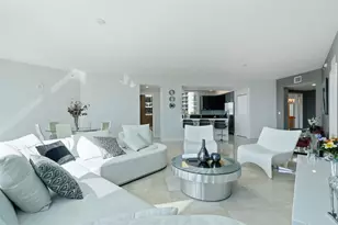 3030 NE 188th St, Aventura, FL 33180 - Photo 21