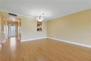 7210 Lake Cir Dr, Margate, FL 33063 - Photo 5