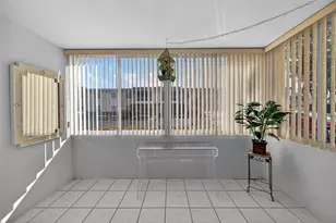 6253 Bay Club Dr, Fort Lauderdale, FL 33308 - Photo 9