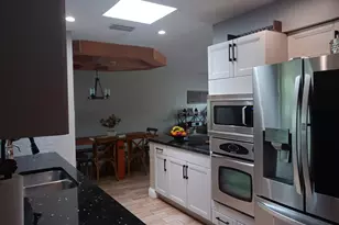 8204 NW 100th Terrace, Tamarac, FL 33321 - Photo 15