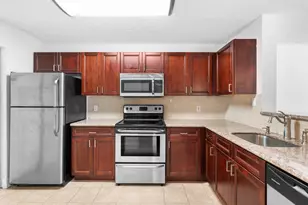 11295 W Atlantic, Coral Springs, FL 33071 - Photo 3