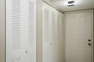 2228 N Cypress Bend Dr, Pompano Beach, FL 33069 - Photo 25