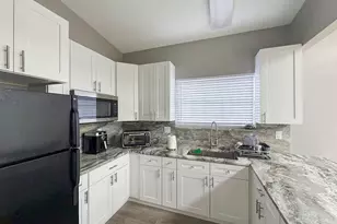 2228 N Cypress Bend Dr, Pompano Beach, FL 33069 - Photo 43