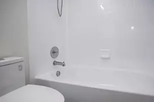 2228 N Cypress Bend Dr, Pompano Beach, FL 33069 - Photo 13