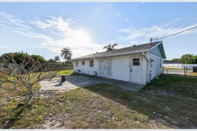 5669 S 35th Court, Greenacres, FL 33463 - Photo 5