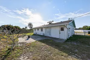 5669 S 35th Ct, Greenacres, FL 33463 - Photo 5