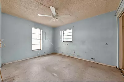 5669 S 35th Court, Greenacres, FL 33463 - Photo 17