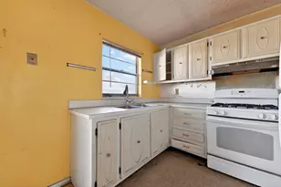 5669 S 35th Ct, Greenacres, FL 33463 - Photo 19