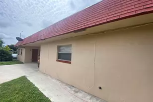 7931 SW 10th St, North Lauderdale, FL 33068 - Photo 5