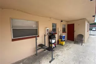 7931 SW 10th St, North Lauderdale, FL 33068 - Photo 7