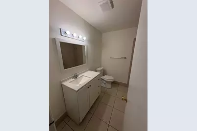 1856 NW 52nd Avenue, Lauderhill, FL 33313 - Photo 31