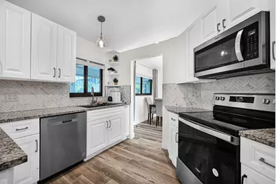 17203 N 40th Run, Loxahatchee, FL 33470 - Photo 15