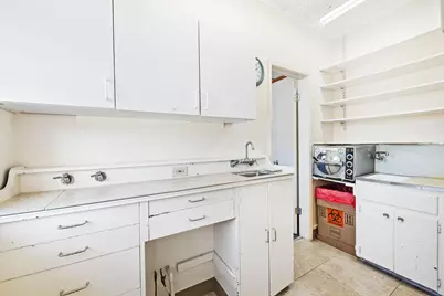 1130 Bayview Drive, Fort Lauderdale, FL 33304 - Photo 17