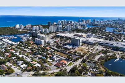 1130 Bayview Drive, Fort Lauderdale, FL 33304 - Photo 3