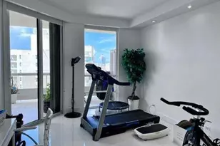 20191 E Country Club Dr, Aventura, FL 33180 - Photo 15