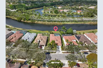 4042 Pinewood Lane, Weston, FL 33331 - Photo 5