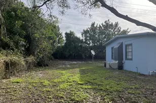 202 Southern Ave, Fort Pierce, FL 34950 - Photo 21