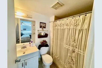 7610 NW 18th Street #305, Margate, FL 33063 - Photo 9