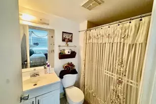 7610 NW 18th St, Margate, FL 33063 - Photo 9