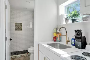 8047 NW 1st Pl, Miami, FL 33150 - Photo 11