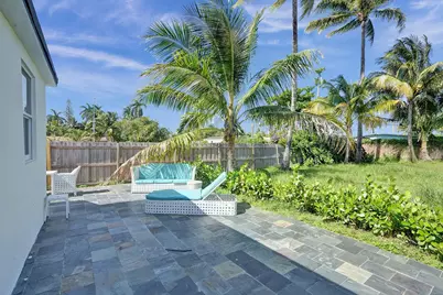 8047 NW 1st Place #1, Miami, FL 33150 - Photo 15