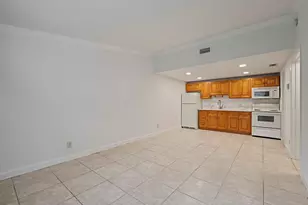 7110 Southgate Blvd, Tamarac, FL 33321 - Photo 7