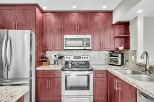 2551 N 40th Ave, Hollywood, FL 33021 - Photo 13