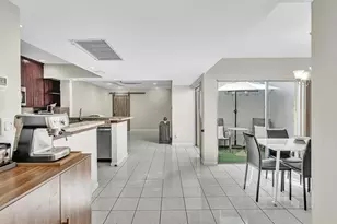 2551 N 40th Ave, Hollywood, FL 33021 - Photo 3