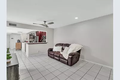 2551 N 40th Avenue #2551, Hollywood, FL 33021 - Photo 19