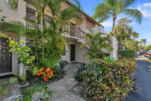 9866 Nob Hill Ct, Sunrise, FL 33351 - Photo 1