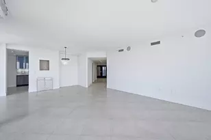 6051 N Ocean Dr, Hollywood, FL 33019 - Photo 9