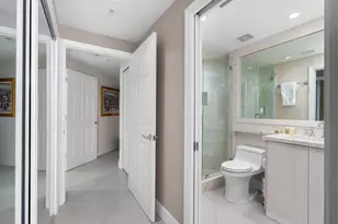 6051 N Ocean Dr, Hollywood, FL 33019 - Photo 51