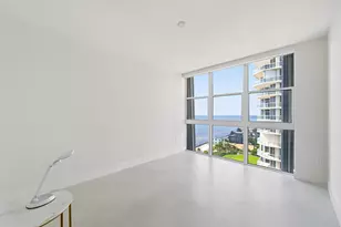 6051 N Ocean Dr, Hollywood, FL 33019 - Photo 25