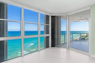 6051 N Ocean Dr, Hollywood, FL 33019 - Photo 23