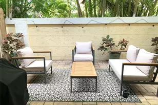 826 SE 4th Ct, Deerfield Beach, FL 33441 - Photo 17